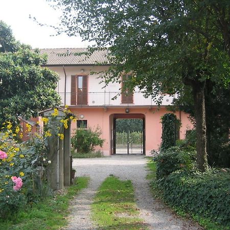 Le Petit Fleur Hotel Bareggio Luaran gambar
