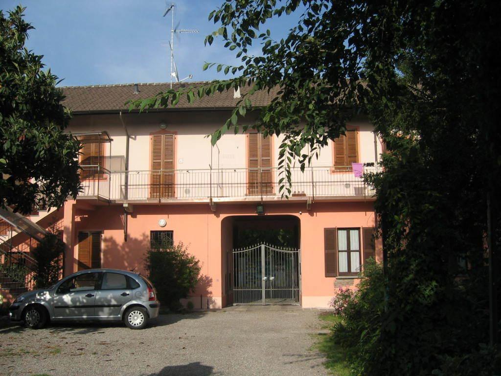 Le Petit Fleur Hotel Bareggio Luaran gambar