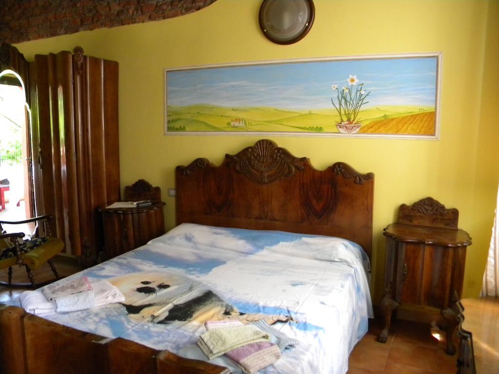 Le Petit Fleur Hotel Bareggio Bilik gambar