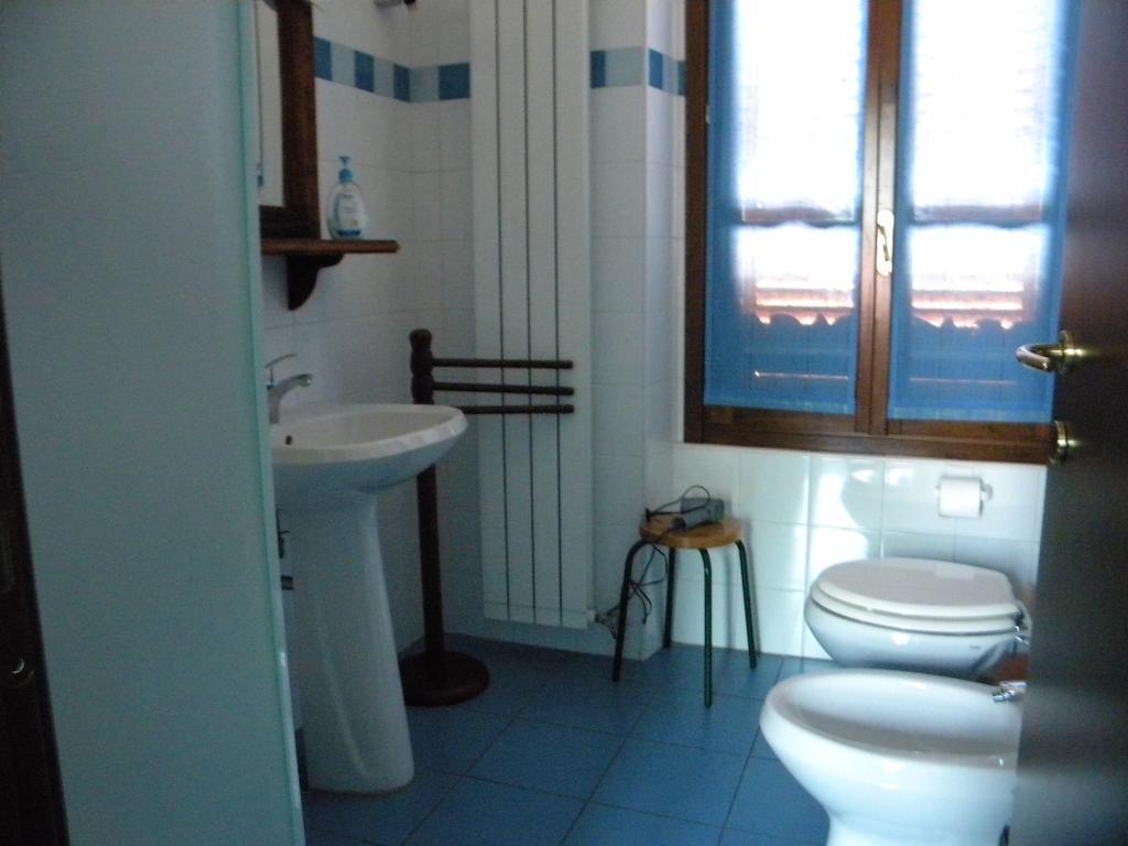 Le Petit Fleur Hotel Bareggio Bilik gambar